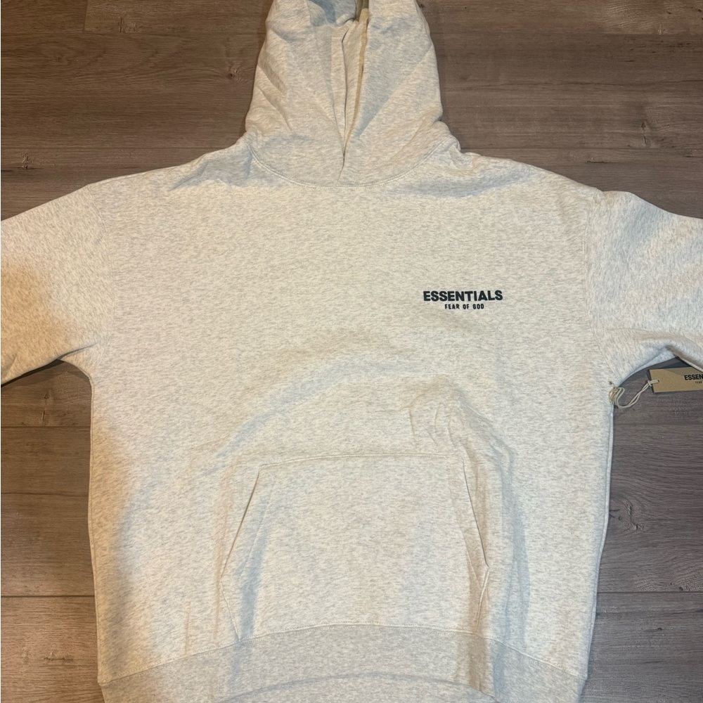 Essentials fear of God white/oatmeal hoodie - Men’s medium
